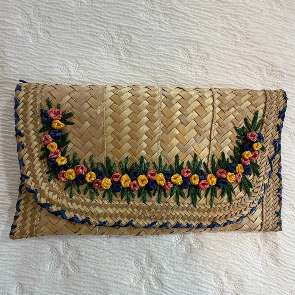 Vintage Straw Clutch Purse Floral woven handmade 11” - Picture 9 of 11